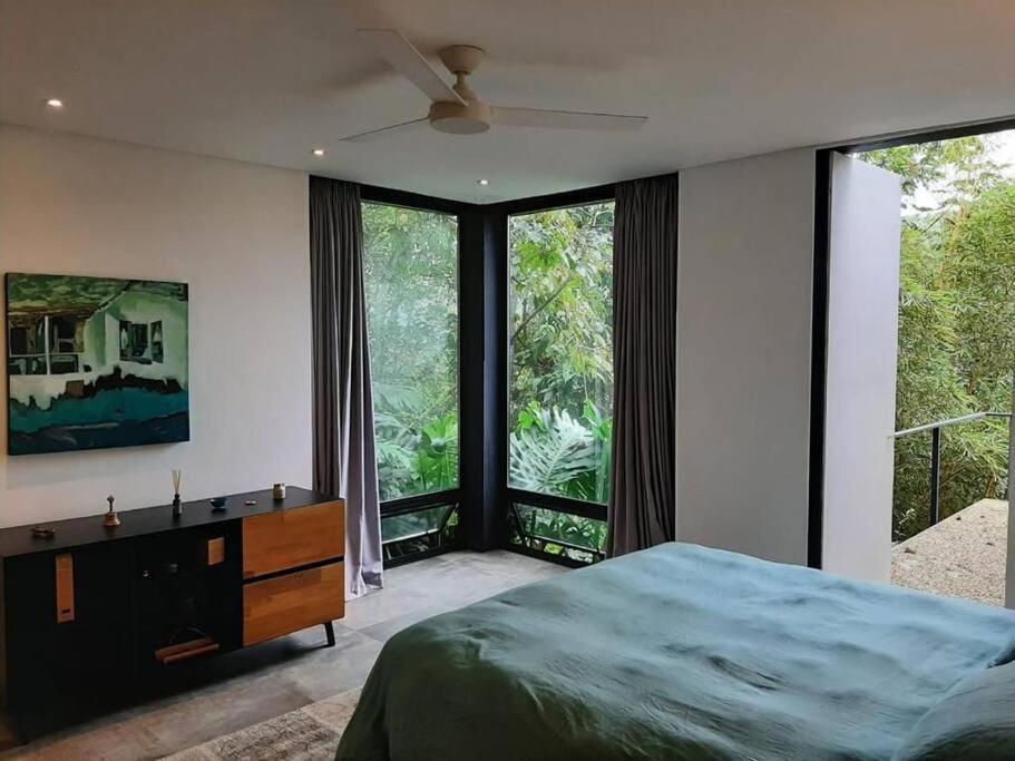 Awesome Private Design House La Vega Close Bogota *